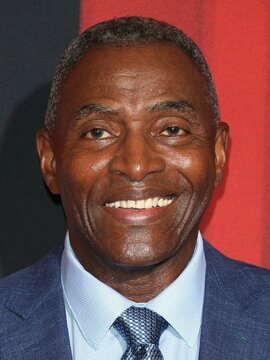 Carl Lumbly
